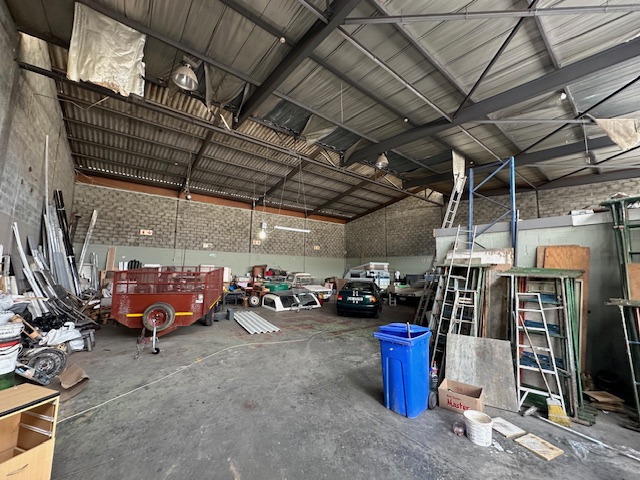 To Let commercial Property for Rent in Retreat Industrial Western Cape